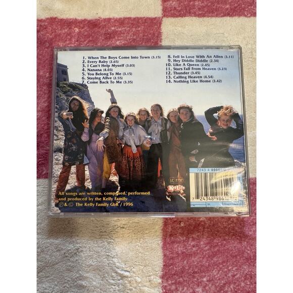 The Kelly Family CD Almost Heaven 1996 Vintage 90s music - Picture 2 of 3